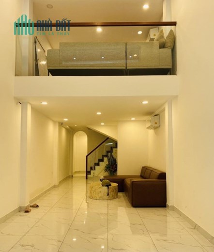 BÁN NHÀ HXH HUỲNH VĂN BÁNH - PHÚ NHUẬN - 50M2 - 4 TẦNG MỚI ĐẸP - CHỈ NHỈNH 9 TỶ