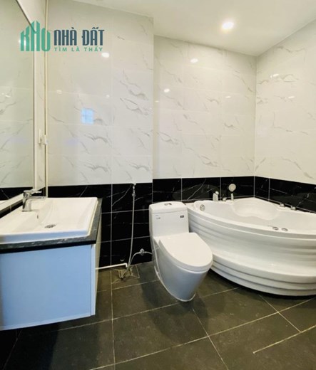 BÁN NHÀ HXH HUỲNH VĂN BÁNH - PHÚ NHUẬN - 50M2 - 4 TẦNG MỚI ĐẸP - CHỈ NHỈNH 9 TỶ