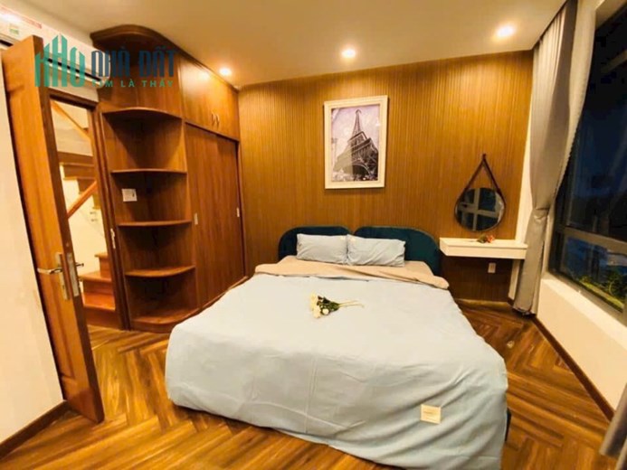 Cần bán căn góc Dương Quảng Hàm, Gò Vấp 4 tầng 4PN xe 7 chổ ngủ trong nhà thuận tiện kinh doanh cho