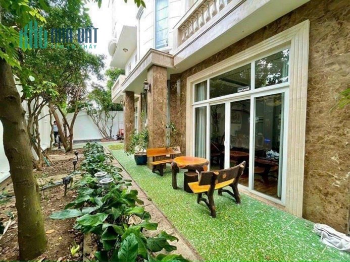 Bán biệt thự vườn, KHU BÊN SÔNG Đường Số 10, P. Hiệp Bình Chánh, Tp Thủ Đức