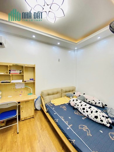 Bán nhà ngõ 521 Trương Định 42m2 4 tầng giá 5.75 tỷ