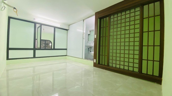 Bán nhà Kim Ngưu, Hai Bà Trưng, 3 mặt thoáng, gần ô tô 54 m2, 6 tỷ 150