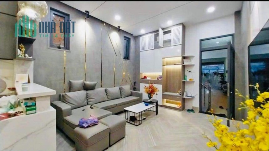 Bán nhà 5 tầng có sẵn 12 phòng cho thuê gần trường Đại Học Nha Trang