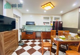Bán nhà Kim Ngưu, Hai Bà Trưng, lô góc, trung tâm quận 32 m2, 3 tỷ 350