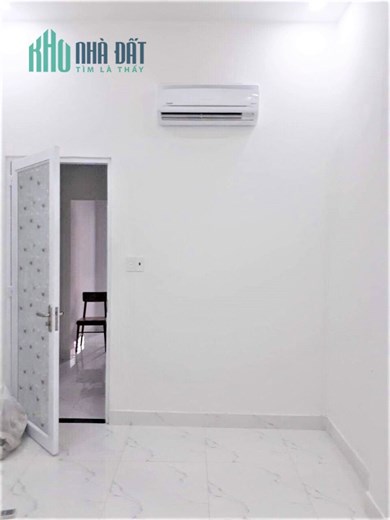 Bán nhà MT Dương Đức Hiền, Ô Tô Ngủ Trong Nhà, 60M2, 2 tấm mới, chỉ 4tỷ