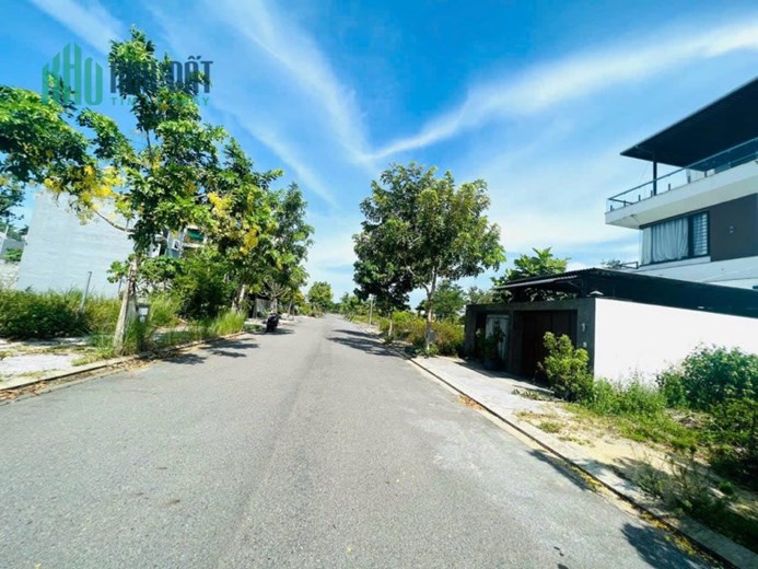 Bán lô đất FPT City Đà Nẵng 144m2 giá chỉ 3.3 tỷ
