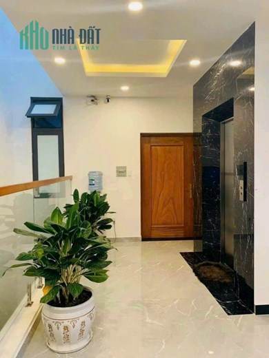 Cần tiền bán gấp nhà 1trệt 3lầu mặt tiền kinh doanh Đường Võ Văn Hát -long trường Quận 9 ,lh