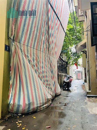 Bán Đất Phố Lạc Long Quân Quận Tây Hồ. 98m Mặt Tiền 8.4m Nhỉnh 15 Tỷ. Cam Kết Ảnh Thật Mô Tả Chính