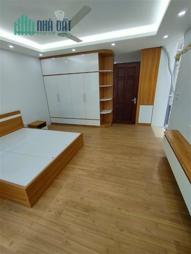 Bán Nhà Phố Lạc Long Quân Quận Tây Hồ. 52m Xây 8 Tầng Mặt Tiền 5m Nhỉnh 15 Tỷ. Cam Kết Ảnh Thật Mô