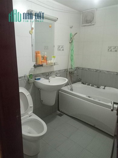 Bán Nhà Phố Lạc Long Quân Quận Tây Hồ. 80m Mặt Tiền 5m Nhỉnh 17 Tỷ. Cam Kết Ảnh Thật Mô Tả Chính