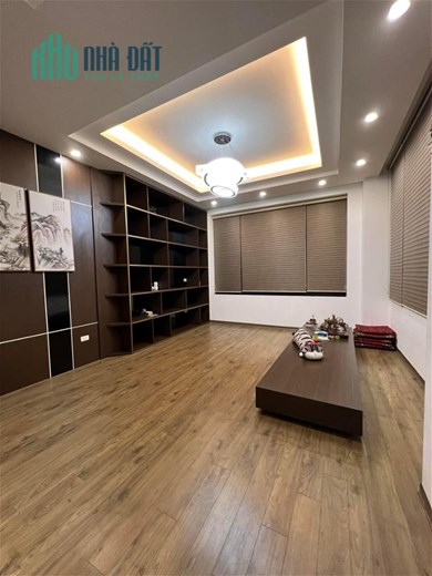 Bán Nhà Phố Lạc Long Quân Quận Tây Hồ. 65m Xây 6 Tầng Mặt Tiền 4,4m Nhỉnh 18 Tỷ. Cam Kết Ảnh Thật