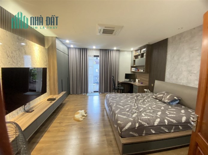 Bán Nhà Phố Lạc Long Quân Quận Tây Hồ. 88m Mặt Tiền 5m Nhỉnh 18 Tỷ. Cam Kết Ảnh Thật Mô Tả Chính