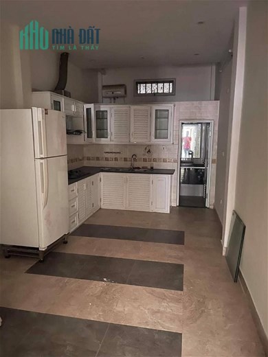 Bán Nhà Phố Lạc Long Quân Quận Tây Hồ. Sổ 70m Thực Tế 80m Nhỉnh 16 Tỷ. Cam Kết Ảnh Thật Mô Tả Chính