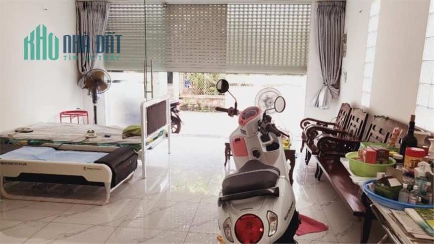 NHÀ 2 MT ĐƯỜNG LỚN BÙI QUANG LÀ. GÒ VẤP. GIẢM SAU 5 TỶ 8 XUỐNG CHỈ CÒN 4 TỶ 3.