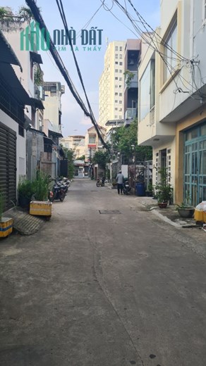 NGỘP CẦN BÁN GẤP LÔ ĐẤT 90M2, SAU LƯNG GIGAMALL, GIÁ BÁN LỔ  5 tỷ rưởi.
