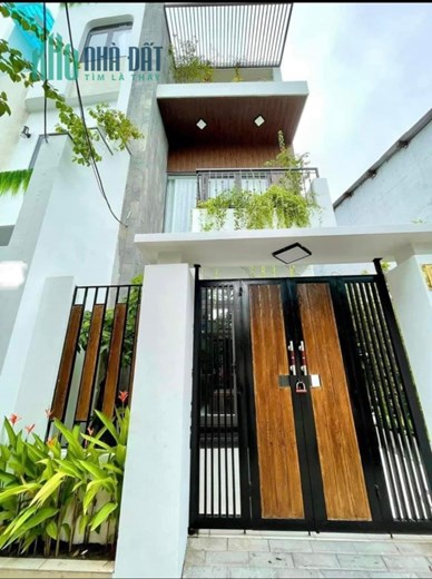 = Bán nhà 3 Tầng 3 mê Kiệt 3m Lê Duẩn  cách đường chính 20m trung tâm thành phố đà nẵng