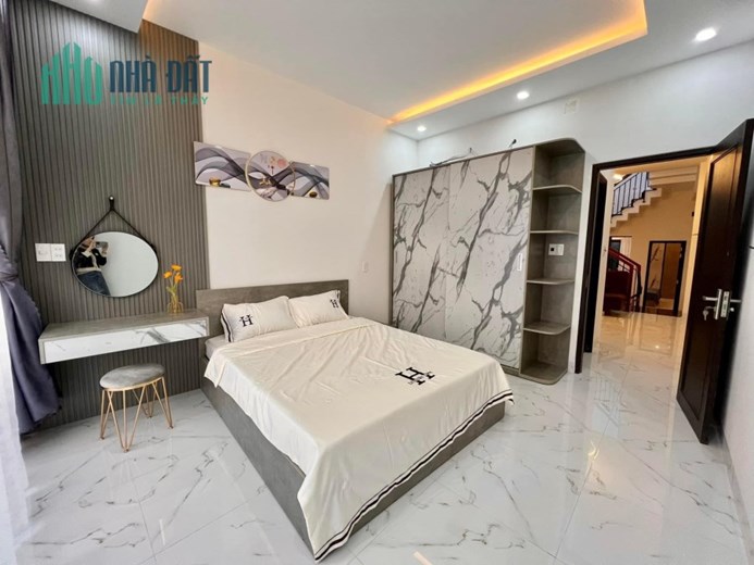= Bán nhà 3 Tầng 3 mê Kiệt 3m Lê Duẩn  cách đường chính 20m trung tâm thành phố đà nẵng