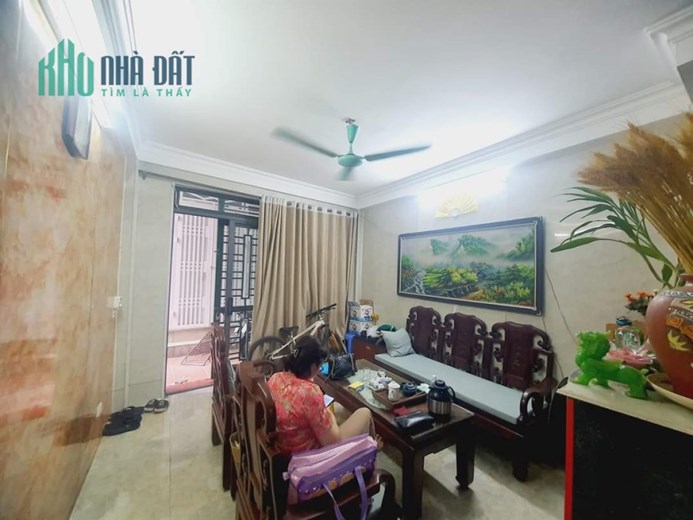 BÂT ĐỘNG SẢN HOANG MAI