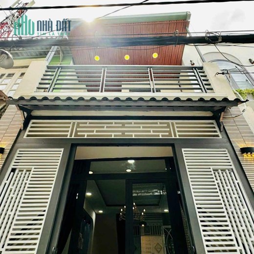 237 - PHẠM VĂN CHIÊU - GÒ VẤP.NHÀ MỚI NỞ HẬU .
_ 35M2(3.6X10M) - 2 TẦNG BTCT - FULL NỘI THẤT GIÁ