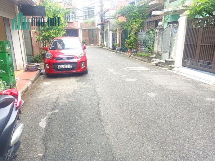 Bán đất mặt ngõ 109 Nguyễn Bỉnh Khiêm sát Đại Học Y, 95m MT 5m GIÁ 5.4 tỉ