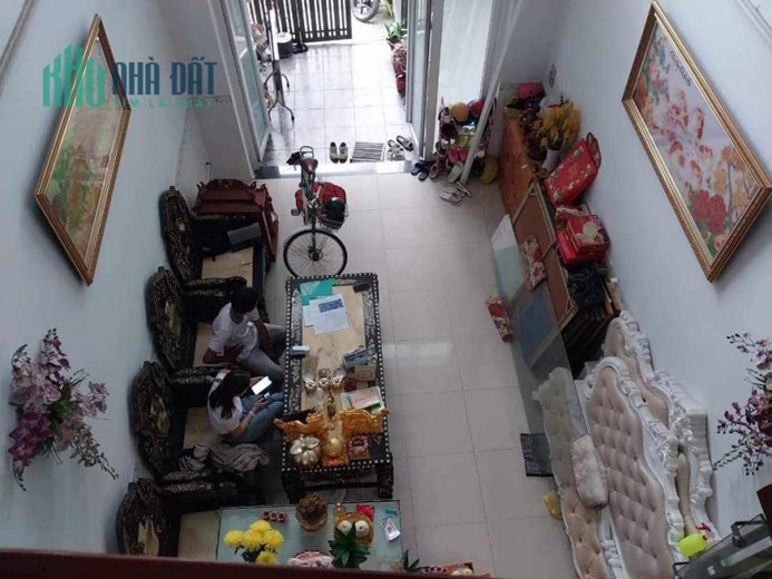 HIẾM! Nhà bán 60m2, 4 tầng đẹp ở ngay HXH 8m sát mặt tiền Hà Huy Giáp Quận 12
