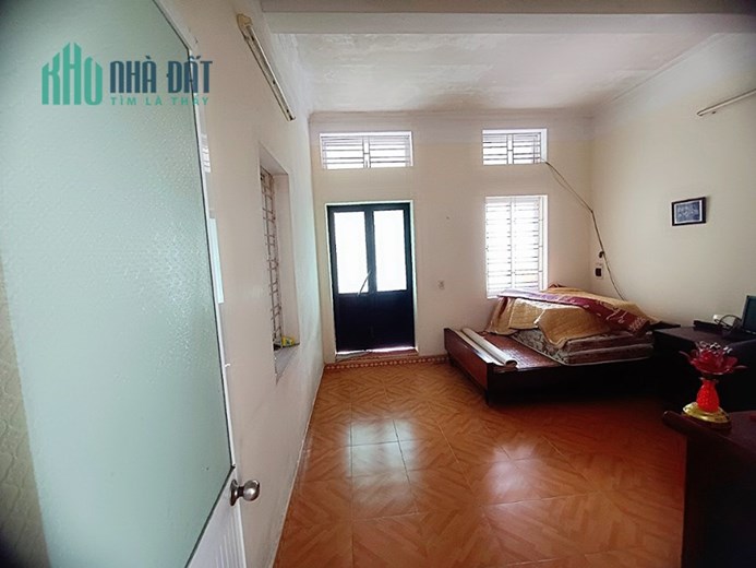 Bán nhà Nam Pháp 1 gần Đại Học Hàng Hải, 59m 2 tầng GIÁ 2.6 tỉ ngõ nông