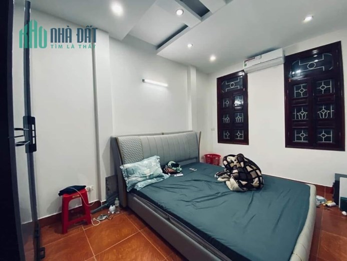 YÊN LÃNG - NHÀ ĐẸP - PHÂN LÔ - NGÕ THÔNG - GẦN PHỐ -DT 55M x 5T -GIÁ NHỈNH 8 TỶ
