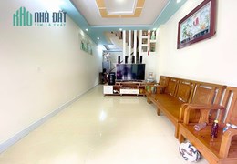 Bán nhà ngõ 9 Trung Hành ngay Lê Hồng Phong, 40m 3 tầng GIÁ 2.1 tỉ