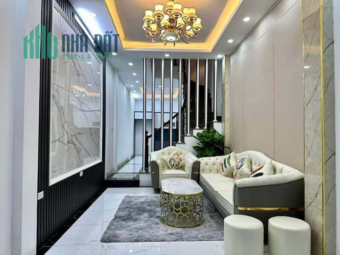 Bán Nhà Ngõ 66 Phố Hoàng Văn Thái 41m2 x 4 tầng, 4 phòng ngủ khép kín full nội thất sàng trọng, ngõ