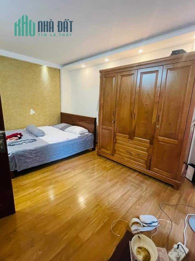 Bán Nhà Ngõ 5 Trần Thái Tông 33/40m2 x 5 tầng, 3 phòng ngủ đầy đủ công năng, tặng full nội thất,