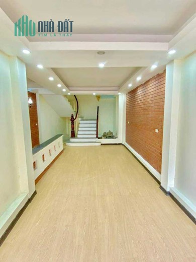 Bán Nhà Đường Xuân Đỉnh 39m2 x 5 tầng, 3 phòng ngủ đầy đủ công năng, nhà mới ở ngay, gần Phố ngõ