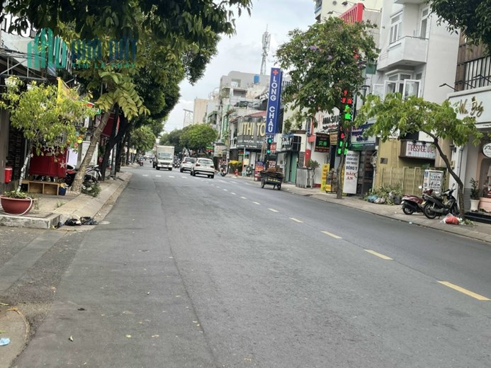 Bán Nhà GÓC 2 MẶT TIỀN đường Nguyễn Tiểu La,Q.10,DT:3,5mx15m,KC:5 lầu,,Giá:11,8 tỷ