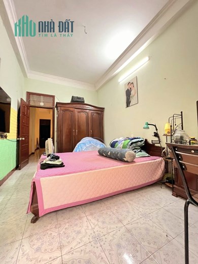 Bán nhà Nguyễn Ngọc Nại 70m x 4 tầng, ô tô đỗ cửa, ngõ thông thoáng
