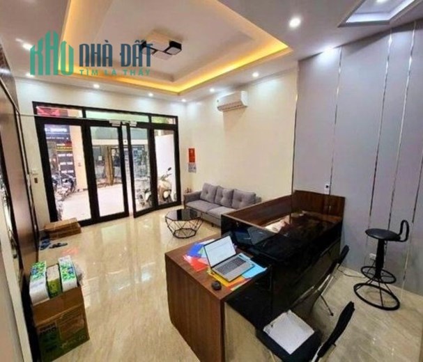 Bán Nhà Đẹp ngõ 2 Ô tô tránh gần Ga Cát Linh - Hào Nam, 52m2 x 5 tầng giá 11 tỷ 300 triệu