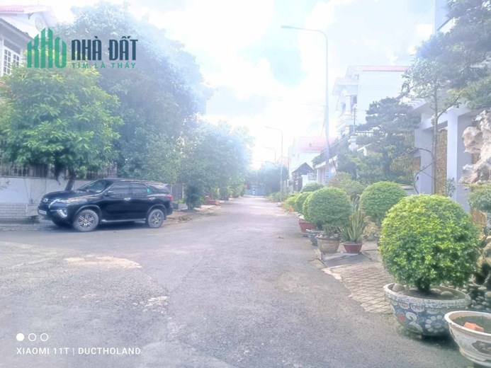 Bán đất 10x20m lô góc 2 mặt tiền ĐẸP chính chủ Khu Biệt thự Lê Thị Riêng Thới An Quận 12