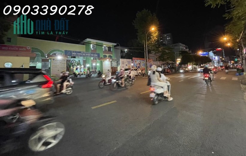 TÂN PHÚ (8x25) - NGAY NGÃ 4 ÂU CƠ- LẠC LONG QUÂN - XE HƠI TRÁNH - 200M2 - NHỈNH 17 TỶ ( GẤP BÁN)