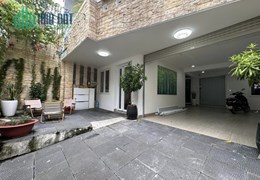 Chính Chủ Gủi Bán Gấp Biệt Thự Gần 160m2 - Đường Hoàng Thám P7 Bình Thạnh.