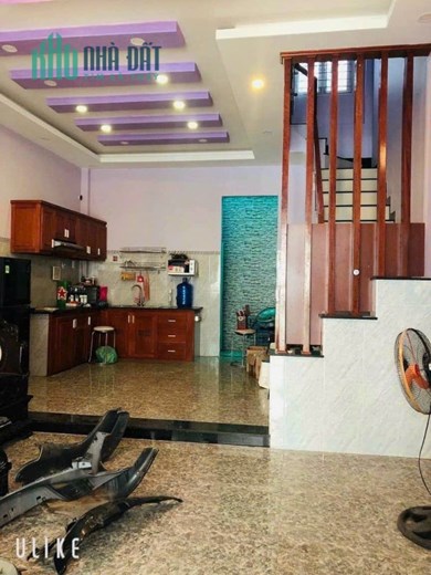 Hạ 3,5 tỷ còn 3,15 tỷ nhà 3 tầng 1 tum gần KĐT Vĩnh Điềm Trung Nha Trang