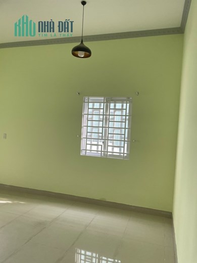 Bán nhà Mái Thái MT Hùng Vương Nhơn Trạch  241m2 SHR 6 tỷ. Lh:0975337360