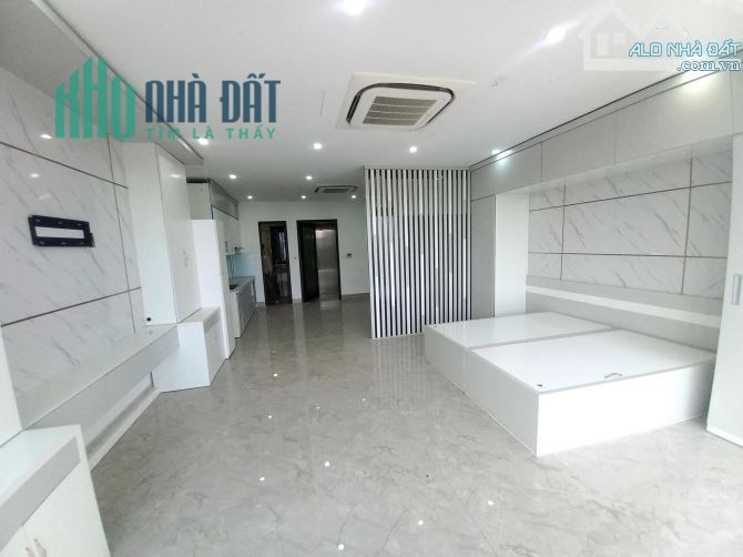 Mình có Nhà cần bán Nguyễn Phong Sắc, Cầu Giấy 60mm2, giá 13,8 tỷ.