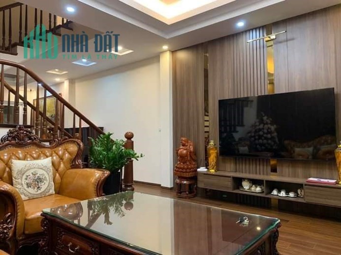 Mình có Nhà cần bán tại Nguyễn Thị Định, Cầu Giấy, 92,6mm2, giá 16,7 tỷ.