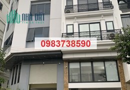 ✨Cho thuê 2 sàn T1, T2 làm văn phòng hoặc chuyển phát nhanh ngay cổng ĐH Tài nguyên Môi trường;