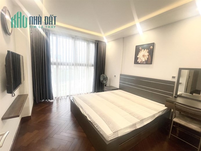[BÁN GẤP] Căn hộ 2PN,97m2  tại dự án Midtown Phú Mỹ Hưng - Full NT - Nhà Trống Ở Liền!