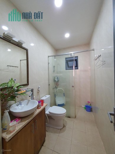 ***Bán nhà hẻm 107 Ni Sư Huỳnh Liên, quận Tân Bình (4*13) 4 tầng