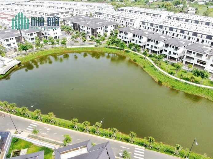 Cần bán nhà 1 trệt 3 lầu giá chỉ 4.7 tỷ tại thành phố Vũng Tàu. Lh: 0373.817.178