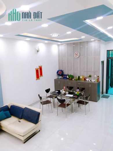 BÁN GẤP TRONG TUẦN TỪ 11.5 TỶ GIẢM CÒN 10.7 TỶ.
HXH VÔ NHÀ  - LÊ VĂN THỌ - 3 TẦNG 135M2 NGANG