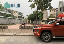 BÁN ĐẤT THẠCH BÀN – CỔ LINH – LIỀN KỀ GARDEN CITY -  ĐƯỜNG ÔTÔ TRÁNH - VỈA HÈ ĐÁ BÓNG -