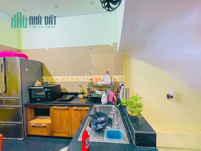 Bán nhà đẹp Nguyễn Ngọc Vũ, Cầu Giấy – Dân xây - Gần phố - 45m2 – 5t – Nhỉnh 6 tỷ
