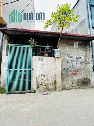 Bán đất Vĩnh Hưng, Hoàng Mai, tặng nhà cấp 4, ngõ thông, ô tô đỗ cửa 43 m2, 3 tỷ 400