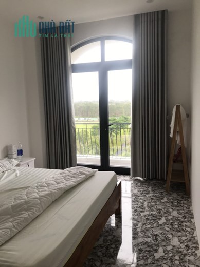 Chính chủ cần bán gấp căn shophouse Phú Quốc giá chỉ 10 tỷ bao hết thuế phí

- Giá gốc: